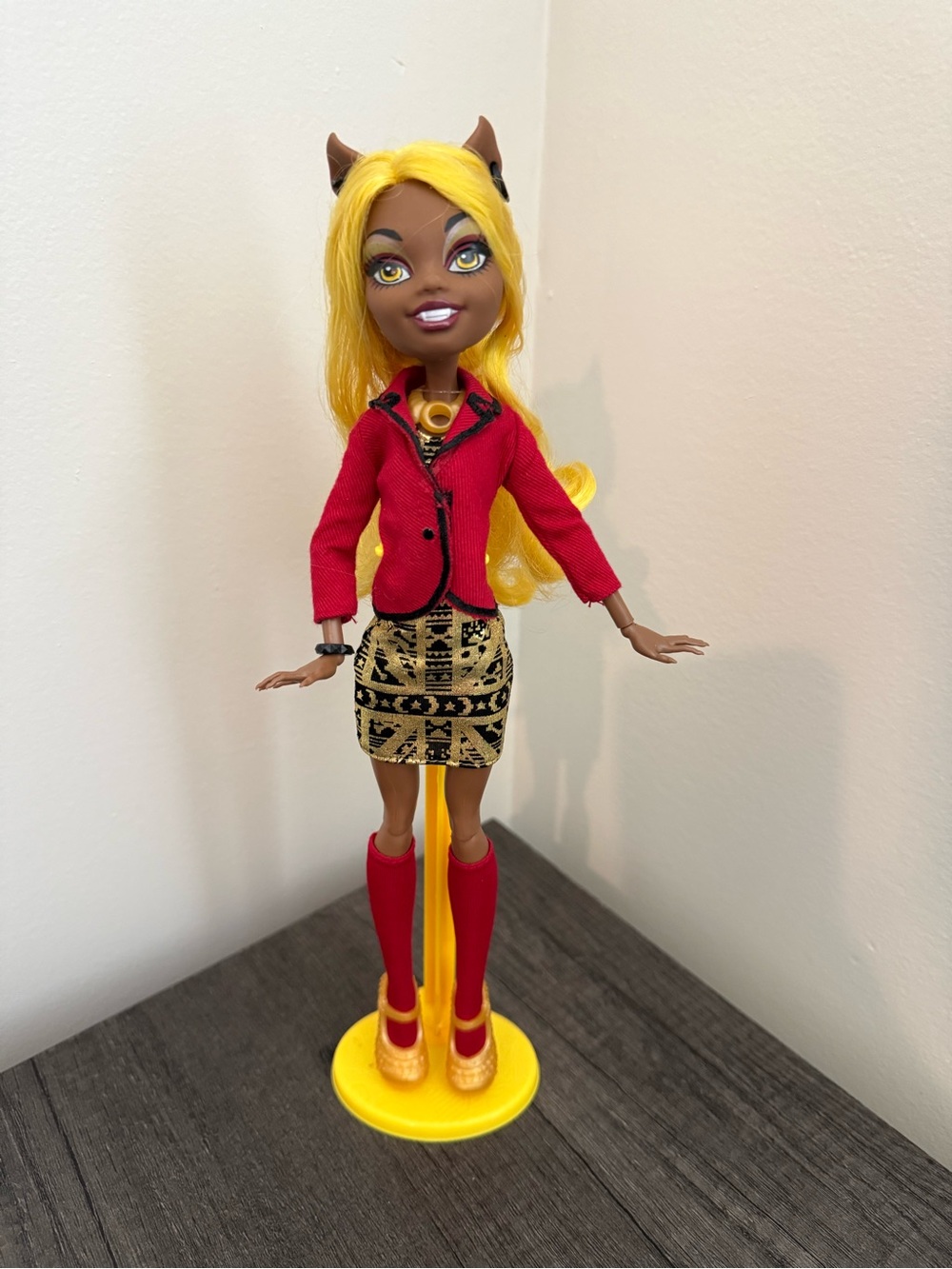 G1 Monster High Clawdia Wolf Frights Camera Action Hauntlywood Doll 🌌